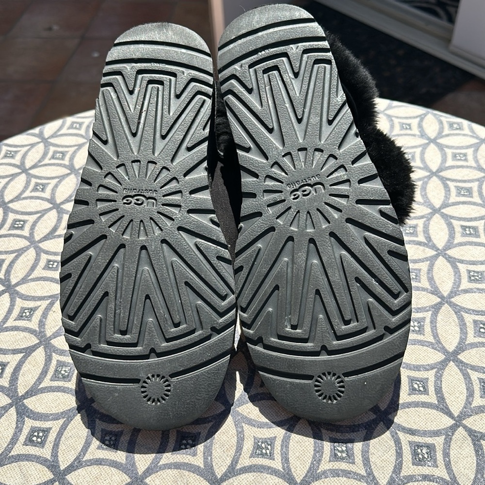 Ugg Mini Bailey Button Boot - image 3